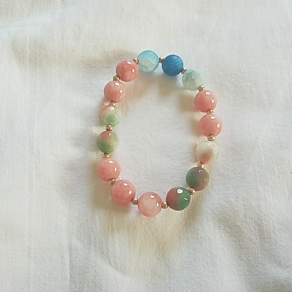 Beaded bracelets - Picture 3 of 4